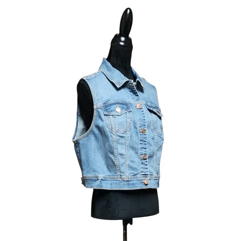 Torrid Women's Plus Size 2X Crop Denim Blue Medium Wash Button Up Collared Vest - Picture 5 of 8